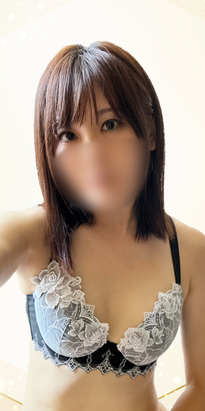 サナ