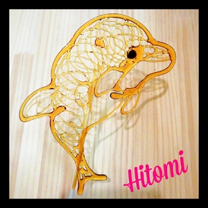 ヒトミ