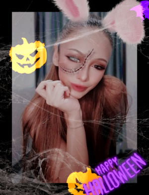 ヒトミ