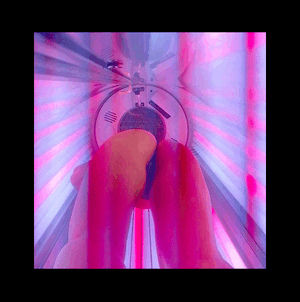 ヒトミ