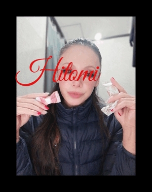 ヒトミ