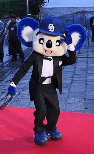 ドアラがお送りする予約状況