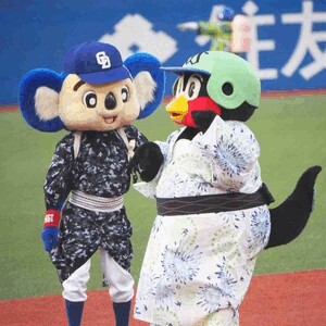 ドアラとつば九郎がお送りする予約状況