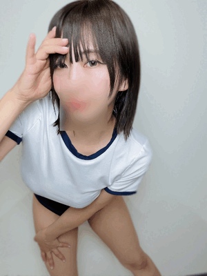 体操服で…?!