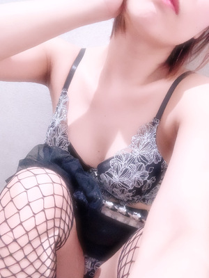 くっついて