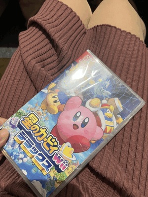 デデデ