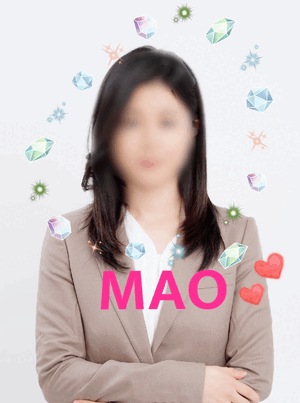 新人の麻央です